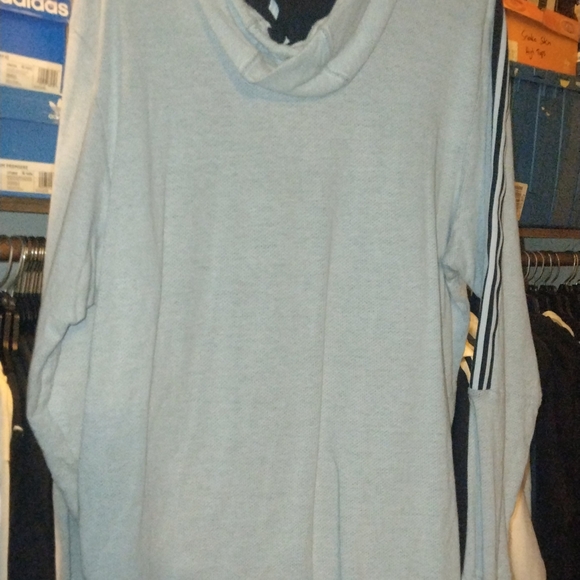 Adidas Hoodie - White w/ Stripe on both arms - XL - Picture 2 of 5